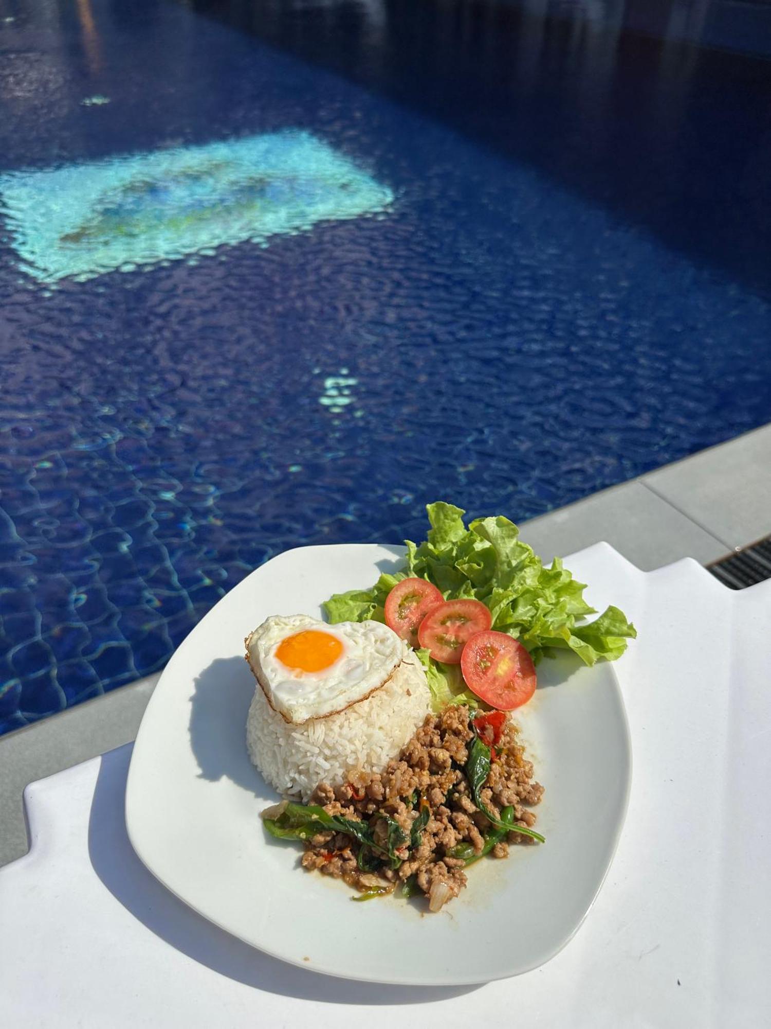 파라다이스 랜드 리조트 파타야 외부 사진